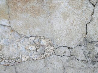 pourquoi le béton se fissure